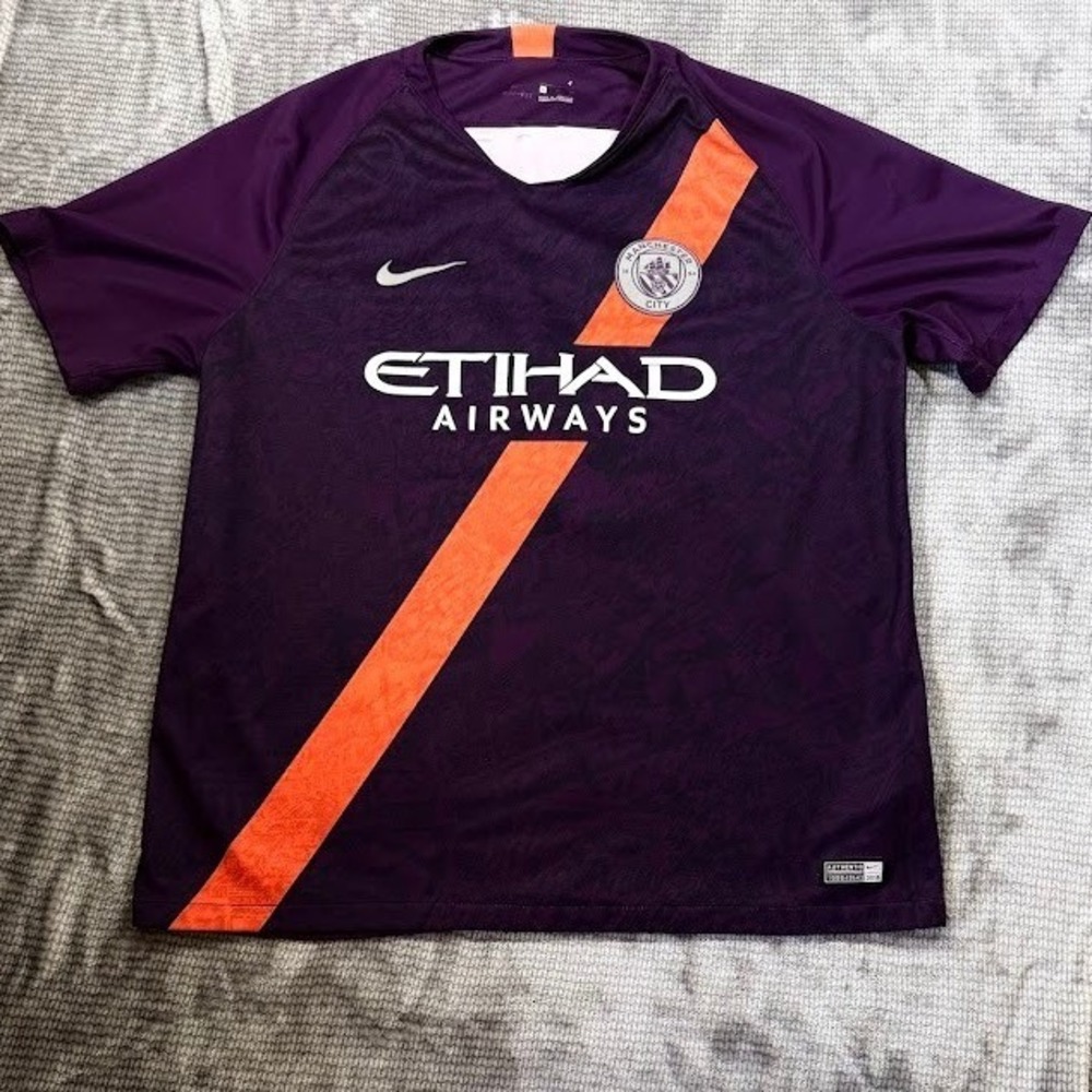Nike Manchester City 2018-19 Away Jersey Sterling #7 Vapor Purple  XL Men Soccer